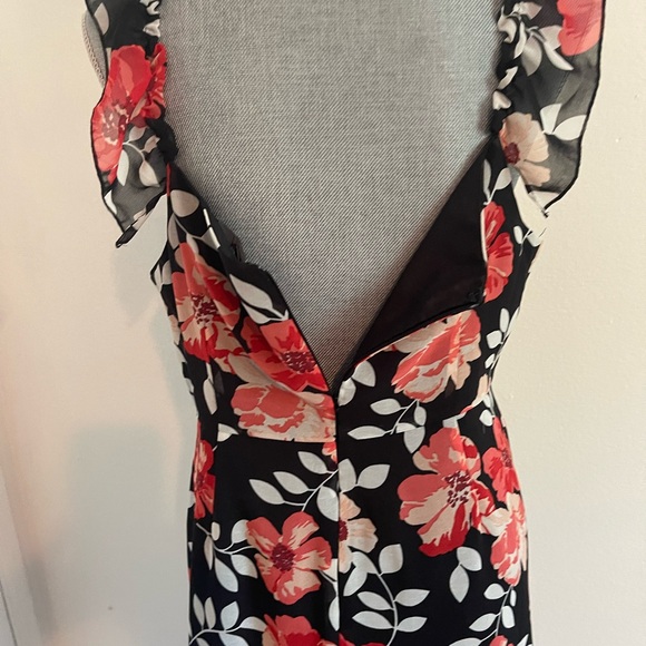 Forever 21 Black and Red Flower Dress - Picture 5 of 8